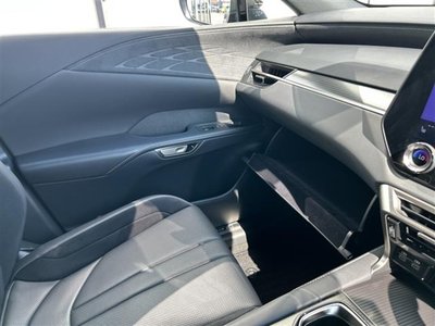 2024 Lexus RX thumbnail 24