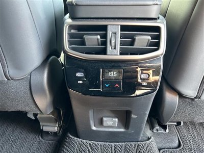 2024 Lexus RX thumbnail 18