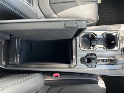 2024 Lexus RX thumbnail 17