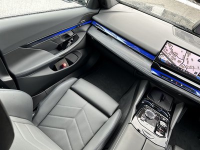 2026 BMW 5 SERIES thumbnail 51