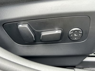 2026 BMW 5 SERIES photo 4