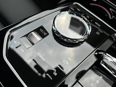 2026 BMW 5 SERIES thumbnail 62