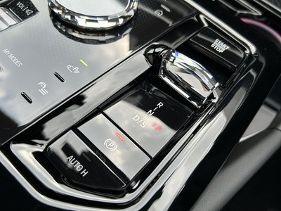 2026 BMW 5 SERIES thumbnail 63