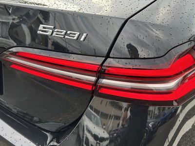 2026 BMW 5 SERIES thumbnail 20