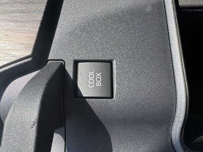 2025 Toyota LAND CRUISER 300 — фото 20