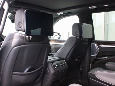 2025 Cadillac ESCALADE — фото 15