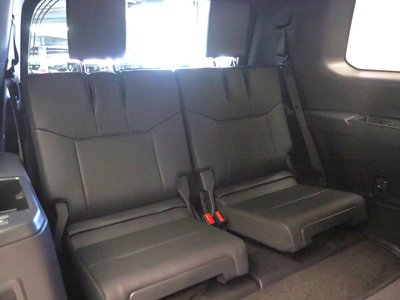 2025 Lexus GX photo 15