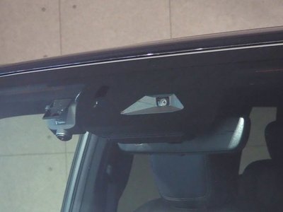 2025 Lexus GX thumbnail 22