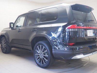 2025 Lexus GX photo 5