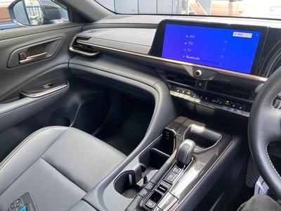 2025 Toyota CROWN SPORT — миниатюра 32