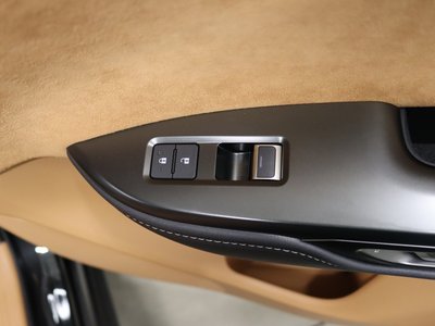 2023 Lexus RZ — миниатюра 21