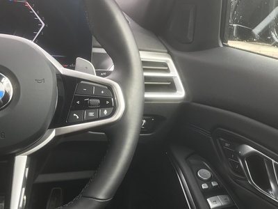 2025 BMW 3 SERIES 缩略图 24
