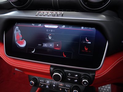 صورة 35 لـ 2020 Ferrari PORTOFINO
