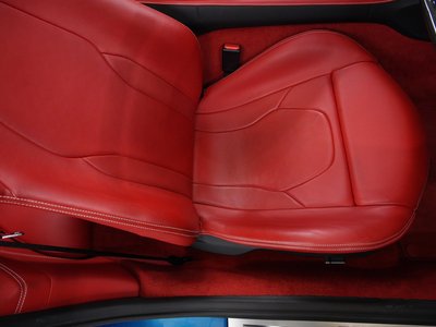 صورة 13 لـ 2020 Ferrari PORTOFINO