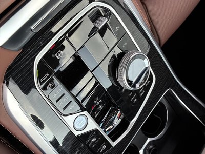 2026 BMW X5 thumbnail 38