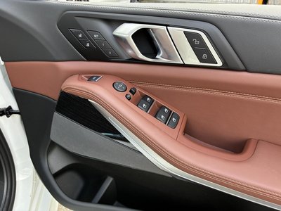 2026 BMW X5 thumbnail 32