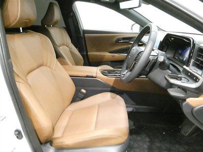 صورة مصغرة 13 لـ 2025 Toyota CROWN ESTATE
