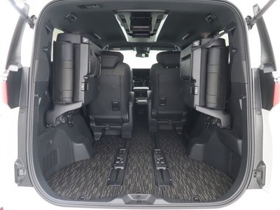 2023 Toyota ALPHARD — фото 20