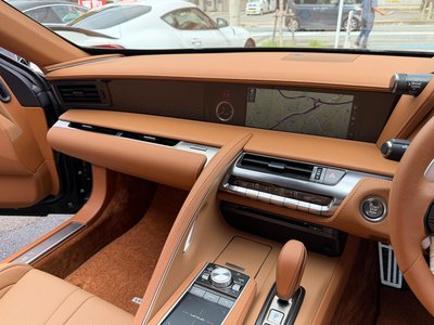 صورة 20 لـ 2020 Lexus LC CONVERTIBLE
