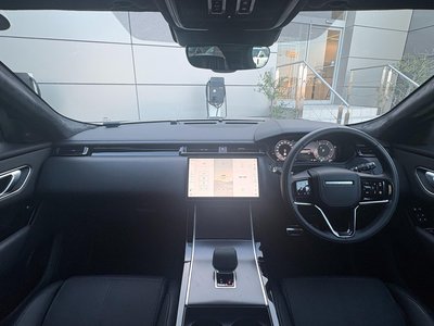 2025 LAND Rover RANGE ROVER VELAR photo 16