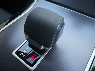 2025 LAND Rover RANGE ROVER VELAR thumbnail 20