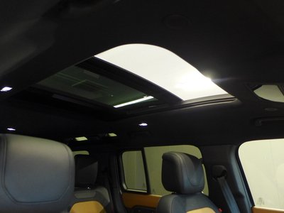 2023 LAND Rover DEFENDER photo 13