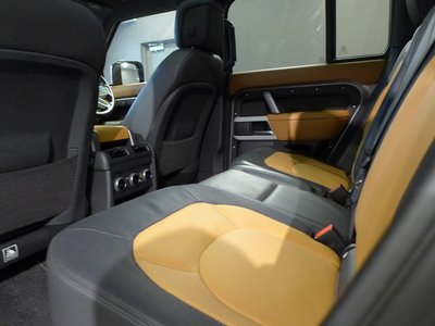 2023 LAND Rover DEFENDER thumbnail 30