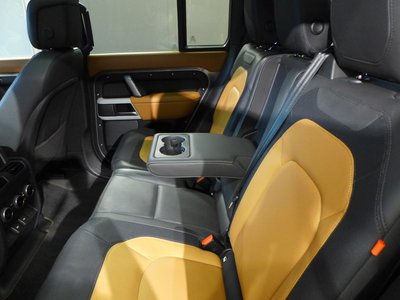 2023 LAND Rover DEFENDER thumbnail 32