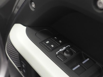 2023 LAND Rover DEFENDER photo 15