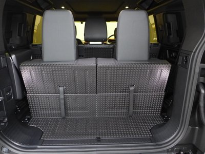 2023 LAND Rover DEFENDER thumbnail 66