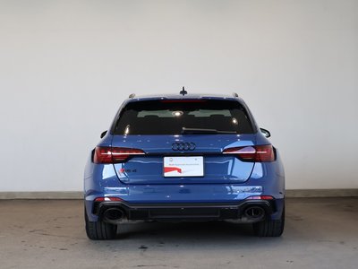 2023 AUDI RS4 AVANT photo 4