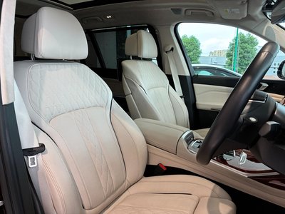 صورة 4 لـ 2021 BMW Alpina XB7