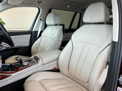 صورة 14 لـ 2021 BMW Alpina XB7