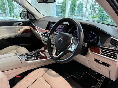 صورة 12 لـ 2021 BMW Alpina XB7