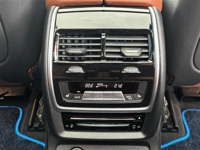 2020 BMW X7 thumbnail 40