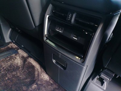2023 Toyota ALPHARD 照片 35