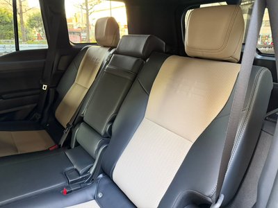 صورة مصغرة 14 لـ 2025 Lexus GX