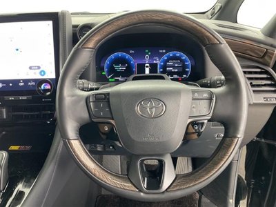 2023 Toyota ALPHARD — фото 10