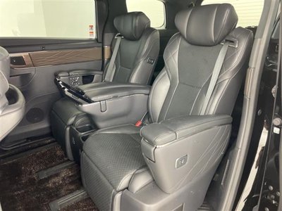 2023 Toyota ALPHARD — фото 28