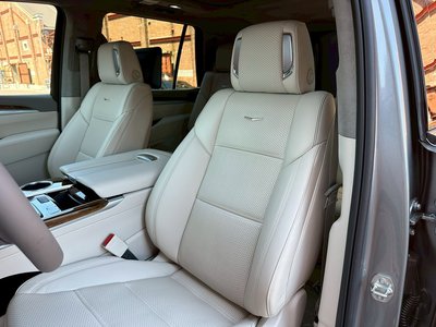 2026 Cadillac ESCALADE — миниатюра 4