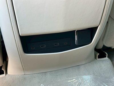 2026 Cadillac ESCALADE — миниатюра 73