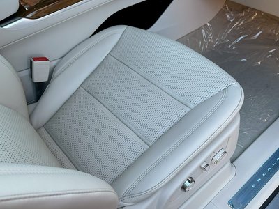 2026 Cadillac ESCALADE — миниатюра 40