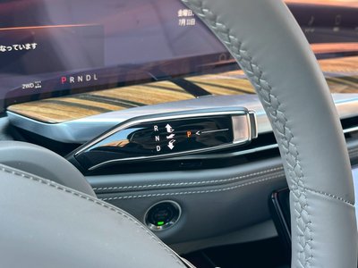 2026 Cadillac ESCALADE — миниатюра 45