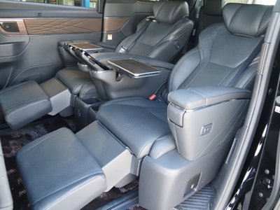 2026 Toyota VELLFIRE 照片 35
