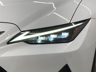 2023 Lexus IS 缩略图 38