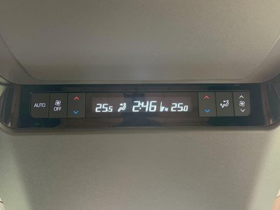 صورة مصغرة 64 لـ 2024 Toyota VELLFIRE