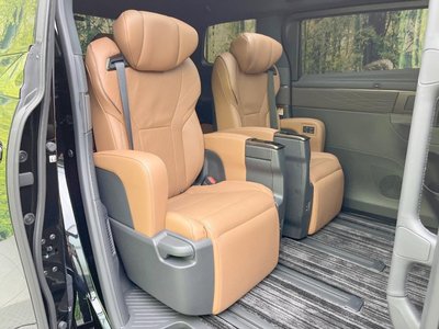 صورة مصغرة 9 لـ 2024 Toyota VELLFIRE