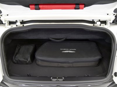 صورة 19 لـ 2018 Aston Martin DB11 VOLANTE
