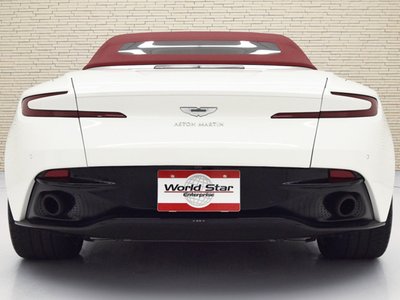 صورة 4 لـ 2018 Aston Martin DB11 VOLANTE