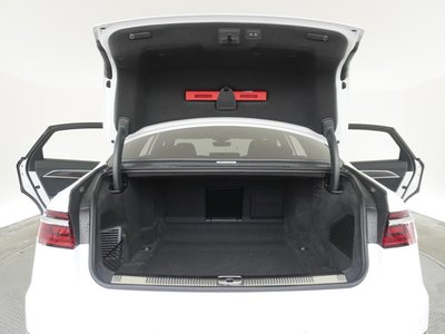 2025 AUDI S8 photo 16